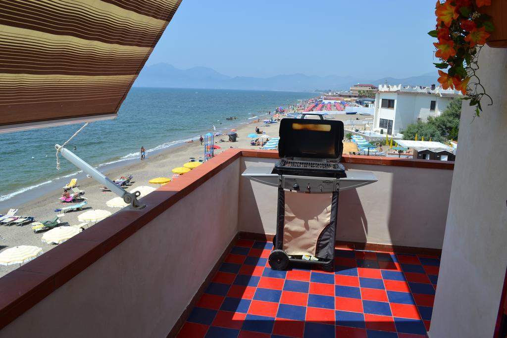 Casa Vacanze Dei Navigatori On The Sea ปอนเตกัญญาโน ภายนอก รูปภาพ