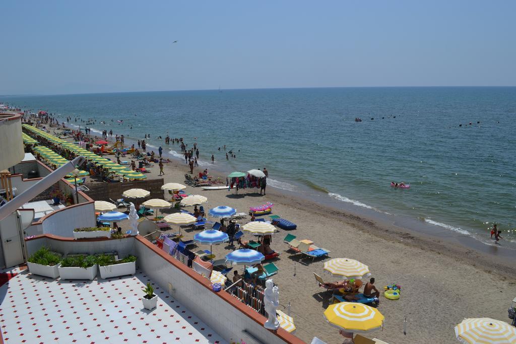Casa Vacanze Dei Navigatori On The Sea ปอนเตกัญญาโน ภายนอก รูปภาพ