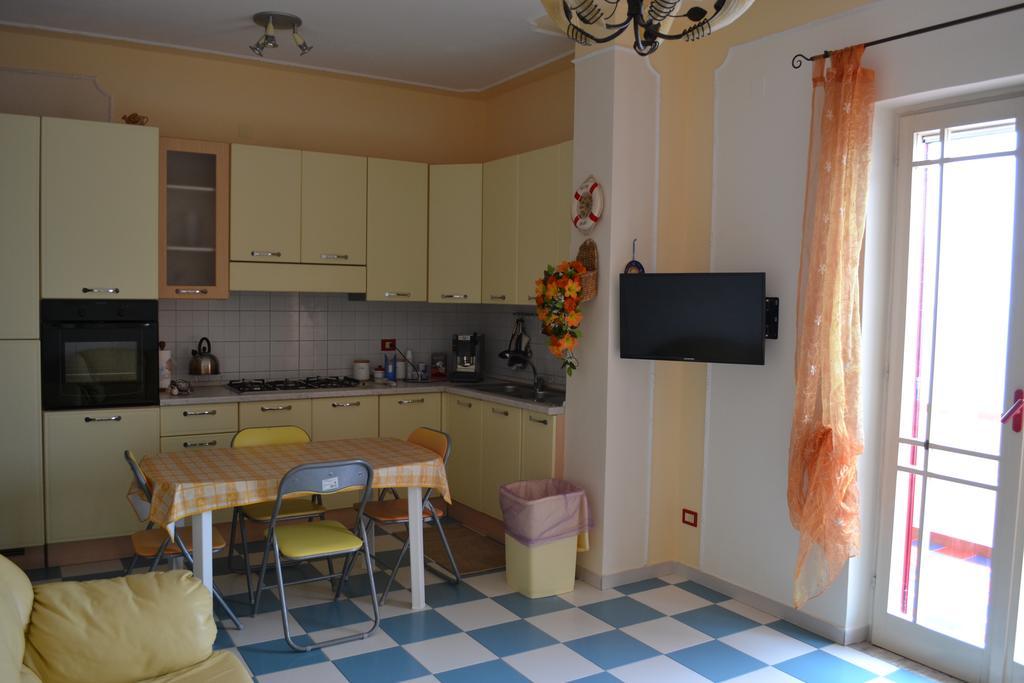 Casa Vacanze Dei Navigatori On The Sea ปอนเตกัญญาโน ภายนอก รูปภาพ